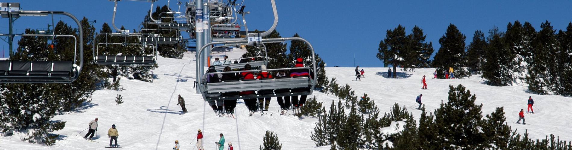 camping_hutopia_font_romeu_hiver_telesieges camping_hutopia_font_romeu_hiver_telesieges